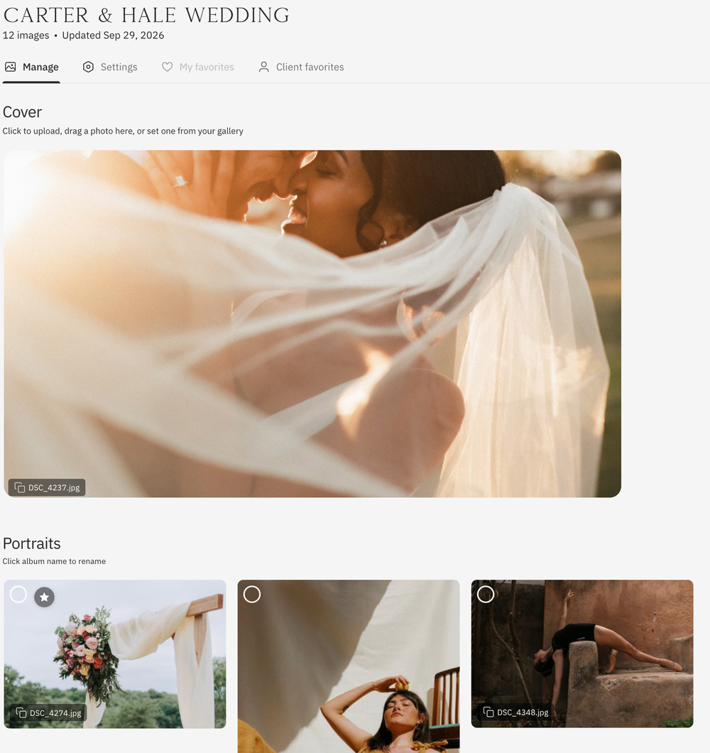 Gallery manage view with a cover photo, a Portraits album, sorting and selection controls, and tabs for settings, my favorites, and client favorites